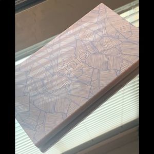 The Editor Palette (ciate london) 18 peice palette